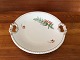 Bing and 
Grondahl, 
Rønneberries, 
hand-painted 
dish with 
handle # 101, 
27cm in 
diameter, ...