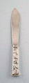 Evald Nielsen 
No. 30 (leaf 
pattern), fish 
knife in 
sterling 
silver.
Measures: 20.5 
...
