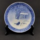 Diameter 18 cm.
The plate has 
some errors in 
the glaze.
The plate is 
designed by 
Oluf ...