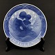 Diameter 18 cm.
The plate is 
designed by 
Gotfred Rode.
Motive: 
Children at the 
Christmas tree.
