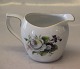 2 pieces in 
stock Paris 
Bing and 
Grondahl 303 
Creamer  8 cm 
Pitcher Marked 
with the three 
Royal ...
