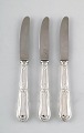 Danish silver 
(830). 3 fruit 
knives. Ca. 
1930.
In very good 
condition.
Stamped: 830S, 
...