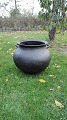 Large jute pot 
black clay 
1700s Height 
36cm. Diameter 
40cm. Front 
with rope.