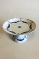 Bing and 
Grondahl Empire 
Cake Dish on 
Stand No 64. 
Measures 12 cm 
/ 4 23/32 in. x 
22.5 cm / 8 ...
