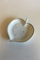 Bing & Grondahl 
Milky Way Heart 
shaped Cake 
Dish No 199. 
Measures 23.5 
cm / 9 1/4 in. 
x 21 cm / ...
