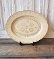 1800s creamware 
disk.
Maybe from 
Gustavsberg. 
Dimentions 31 
x 40 cm.