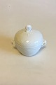 Bing & Grondahl 
Elegance, White 
Sugar Bowl Bo 
593. Measures 
9.5 cm  / 3 
47/64 in. x 9 
cm / 3 ...