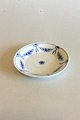 Bing and 
Grondahl Empire 
Compote Bowl 
No. 21B. 
Measures 16 cm 
/ 6 19/64 in.