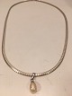 Necklace with 
drop-shaped 
pearl.
Silver 925s
chain: Length: 
46 cm. Width: 3 
mm. thickness: 
1.4 ...