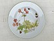 Mads Stage 
Butterflies 
Porcelain, Deep 
Plate, 22.5cm 
in diameter * 
Perfect 
condition *