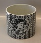 In stock:
3024-699 
Wiinblad Flower 
Pot "Summer" 13 
x 14.5 cm, 
black  1. 
pieces  
3024-699 ...