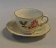 1 pcs in stock
B&G Absalon: 
Cream base, red 
and white 
fruitflower, 
gold rim, form 
635