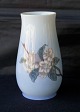Bing & 
Grøndahl, vase 
250-5210. 
Motivet på 
vasen er hvide 
magnolia 
blomster
Design Bing & 
...