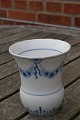 Empire Bing & 
Grondahl B&G 
China porcelain 
dinnerware, 
Denmark.
Vase of 1st 
quality and in 
a ...