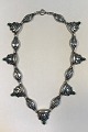 Georg Jensen 
Sterling Silver 
Necklace No 3 
Malachite L 44 
cm (17.32 in) 
Weight 50.4 
gr/1.78 oz