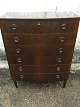 Dresser in 
lacquered 
walnut with 
curved front. 
Danish modern 
from the 1960s. 
Measurements: 
H: ...