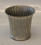 Just A 2353 
Ribbed 
patinated 
pewter vase 10 
x 10 cm
Just Andersen