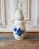 Royal 
Copenhagen Blue 
Flower sugar 
shaker 
No. 8222, 
Factory first
Height 18 cm.
Stock: 2