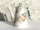 Rorstrand, 
Coffee pot with 
floral 
decoration, 
16.5cm high, 
22cm wide * 
Good condition 
*