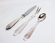 Fruit knife 
(575 DKK), 
serving fork 
(400 DKK) and 
teaspoon (300 
DKK) in 
Heritage silver 
no. 1 by ...