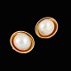 Hermann 
Siersbøl. 14k 
Gold Ear Clips 
with Pearl.
Designed and 
crafted by 
Hermann 
Siersbøl ...