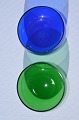 Blue glass 
rinsing bowl, 
height 5.8 cm. 
diameter 11 cm. 
Green glass 
washbasin, 
height 5.9 cm. 
...