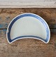 Royal 
Copenhagen Blue 
Fan moon shaped 
dish 
No. 11551, 
Factory first. 
Measures 13 x 
21 ...