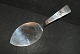 Cake server 
Waterlily ( 
Åkande ) Danish 
silver cutlery
Chr. Fogh 
Silver
Length 16 cm.
Well ...