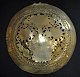 Warm basin lid 
in brass, 18th 
century, 
Denmark. 
Decoration with 
roses in a 
basket. 
Diameter: ...