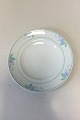 Bing & Grondahl 
Fleur, Light 
Blue Lunch 
Plate No 618. 
Measures 20 cm 
/ 7 7/8 in.
