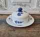 Royal 
Copenhagen Blue 
Flower butter 
bowl on solid 
saucer
No. 8076, 
Factory second. 

Diameter ...