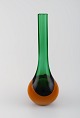 Large Murano 
vase in 
mouth-blown art 
glass with 
narrow neck. 
Italian design, 
1960's.
Measures: ...