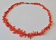 Red coral chain, 20th century. With screw lock. L .: 43 cm.