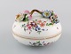 Antique and 
rare Meissen 
bonboniere in 
hand-painted 
porcelain with 
repousse 
flowers. 19th 
...