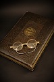Old eyeglass 
box "Modern 
Eyewear" from 
old eyeglass 
company " 
"Bausch & Lomb" 
The box is 
shaped ...