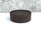 Round lid box, 
Dark oak, 
finely 
executed. 
12.5cm in 
diameter, 4.5cm 
high * Perfect 
condition *