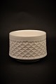 Bing & Grondahl 
White Cordial / 
Palette, sugar 
bowl. 
H:6cm. 
Dia.:8,5cm.
Designed by 
Jens ...