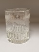 Blown fluted 
water glass 
with oak leaf 
Height 9.4cm. 
Diameter 7.1cm.