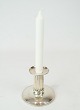Low silvered 
candlestick, in 
great used 
condition from 
the 1920s.
9.5 x 11 cm.
