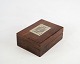 Box for and 
decorated with 
playing cards 
in rosewood. 
The box is in 
great vintage 
condition. 
H ...