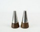 Salt and pepper 
shaker in 
rosewood of 
danish design 
from the 1960s.
8.5 x 4 cm.
