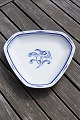 Blue Carnation 
Jubilee service 
or Jubiläumstel 
B&G China 
porcelain 
dinnerware by 
Bing & ...