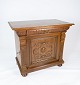 Cabinet of oak 
with carvings, 
in great 
antique 
condition from 
the 1920s. 
H - 80 cm, W - 
95 cm ...