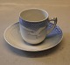 2 sets in stock
108 b Mocha 
cup  5.5 cm 
0.75 dl 11,8 cm 
106 - 463.5 and 
saucer with 
pierced ...