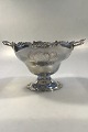 Prahl Silver 
Footed Bowl 
(1852) Measures 
H 12 cm(4 23/32 
in)  Diam 15 
cm(5 29/32 in) 
Weight 367 ...
