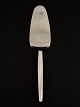 Georg Jensen 
Cypress cake 
spade 22.5 cm 
sterling silver 
and steel Nr. 
453195
Stock:1