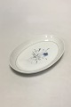 Bing & Grondahl 
Demeter / White 
Cornflower Oval 
Serving Dish No 
16. Measures 34 
cm / 13 25/64 
...
