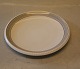 6 pcs in stock
028 a Cake 
plate 15.5 cm 
(306) Norma 
White base, 
ribbed gold 
rim, broad grey 
...