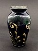 Ceramic vase 
horn decorated 
H. 19.5 cm. 
item No. 460552