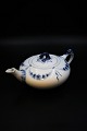 Bing & Grondahl 
Empire teapot 
(UFO) Dia .: 
19cm.
1st factory 
sorting. Has a 
small glaze 
defect ...